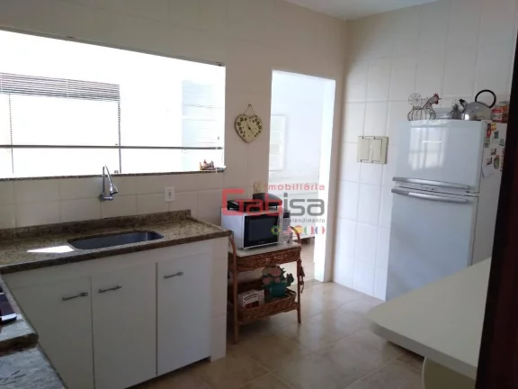 Imagem Casa com 4 dormitórios à venda, 198 m² por R$ 680.000,00 - Guriri - Cabo Frio/RJ