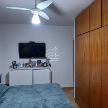 Imagem Apartamento à venda no Guarujá na Praia das Pitangueiras.