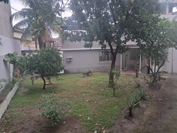 Imagem Casa para Venda em Rio de Janeiro, Campo Grande, 3 dormitórios, 2 banheiros, 2 vagas