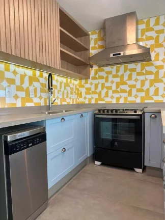Imagem Apartamento mobiliado com 4 dormitórios sendo 3 suítes e 3 vagas no Centro de Balneário Camboriú
