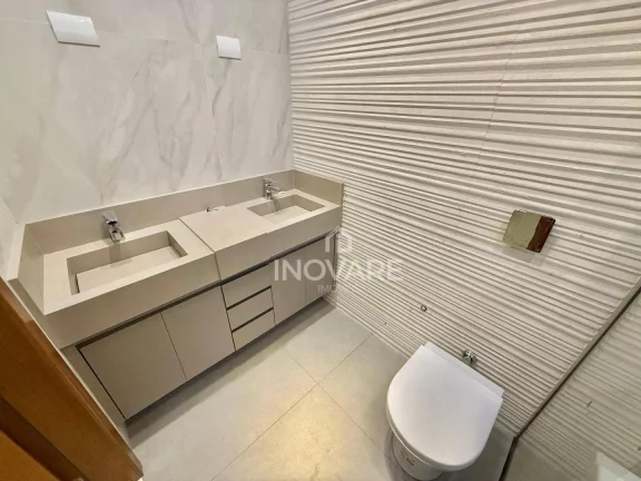 Imagem Casa com 3 dormitórios à venda, 195 m² por R$ 1.400.000,00 - Jardim Morumbi - Itumbiara/GO