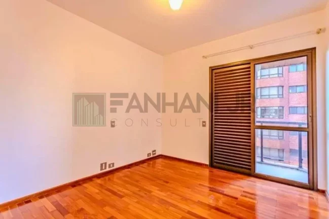 Imagem Apartamento de Luxo na Jardim Europa, São Paulo-SP: 3 quartos, 3 suítes, 3 salas, 5 banheiros, 3 vagas - 225m². Aproveite!