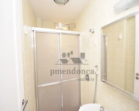 Imagem Apartamento todo iluminado e com varandas na melhor rua do bairro de Higienópolis. Muito espaçoso,...
