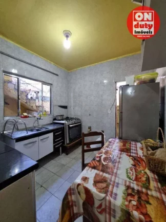 Imagem Sobrado com 2 dormitórios à venda, 90 m² por R$ 270.000,00 - Estuário - Santos/SP