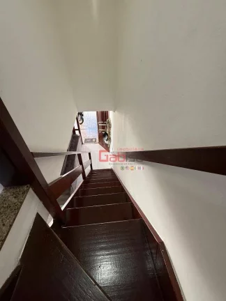 Imagem Casa com 3 dormitórios à venda, 200 m² por R$ 800.000,00 - Palmeiras - Cabo Frio/RJ