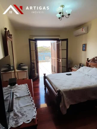 Imagem Sobrado á venda no Ipiranga 4 dormitórios 2 suítes 2 vagas 4 banheiros