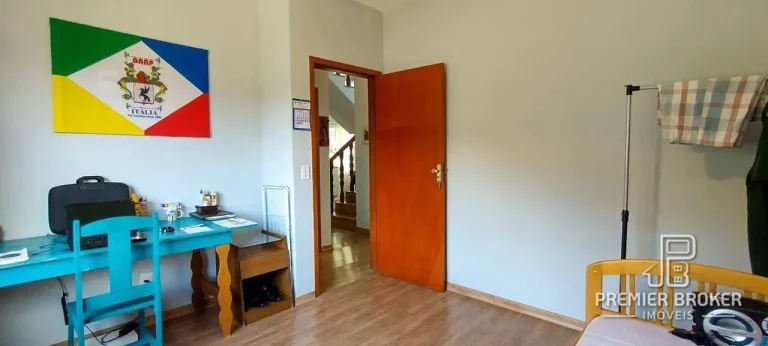 Imagem Casa à venda, 170 m² por R$ 975.000,00 - Vargem Grande - Teresópolis/RJ