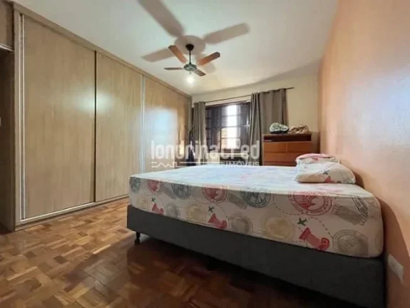 Imagem Amplo sobrado com 5 quartos, 2 suítes e área gourmet no Bairro Aeroporto – terreno 390 m² e 330 m² de construção