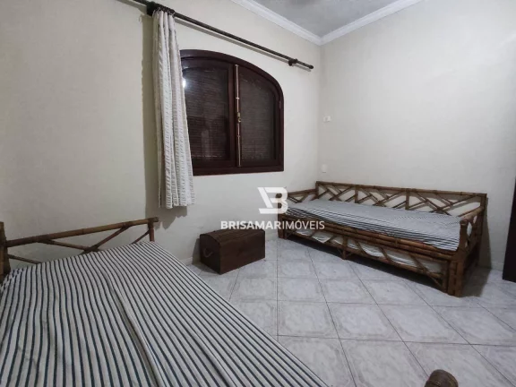 Imagem ENSEADA- LOCALIZAÇÃO PRIVILEGIADA , LADO PRAIA , 02 VAGAS DE GARAGEM .