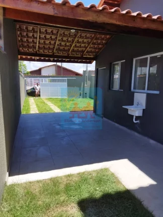 Imagem Casa com Piscina na Praia de Itanhaém com 5 vagas de garagem