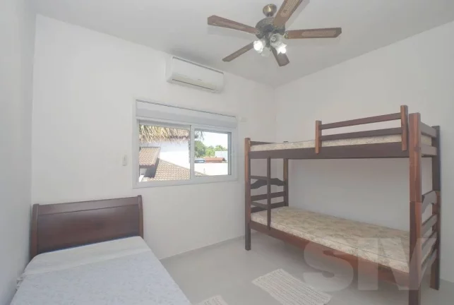Imagem Espetacular Casa de 4 Dormitórios com Piscina e Churrasqueira - Módulo 30