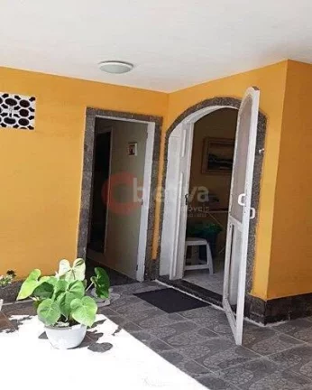 Imagem Casa com 3 dormitórios à venda, 120 m² - Vila do Sol - Cabo Frio/RJ
