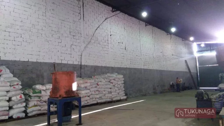Imagem Galpão para alugar, 350 m² por R$ 7.117,00/mês - Água Azul - Guarulhos/SP