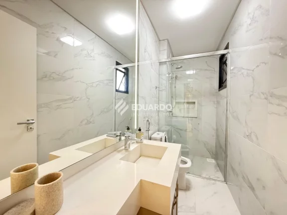 Apartamento Frente Mar à Venda – Residencial Porto Feliz – 3 Suítes – Praia de M