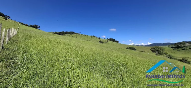 Imagem Oportunidade Única: Terreno Espetacular no Caminho da Fé, Paraisópolis!