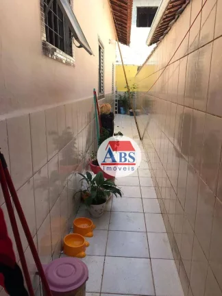 Imagem Casa à venda, 39 m² por R$ 290.000,00 - Maracanã - Praia Grande/SP