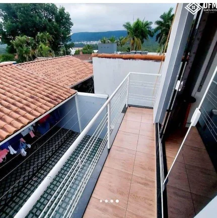 Imagem Sobrado com 3 Dormitorio(s) localizado(a) no bairro Vila Suissa em Mogi das Cruzes / Mato Grosso do Sul Ref.:462