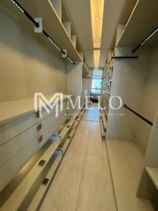 Imagem Oportunidade em CASA FORTE:204m²,04qts, 04suites,03vagas(Porteira fechada)..