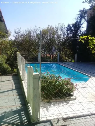 Imagem Casa para Venda em Ribeirão Pires, Centro Alto, 4 dormitórios, 2 suítes, 3 banheiros, 4 vagas