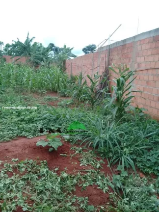 Imagem Chácara Condomínio para Venda em Limeira, Bairro dos Pires, 3 dormitórios, 1 suíte, 1 banheiro, 1 vaga