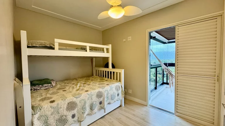 Imagem Imperdível: Apartamento à Venda em Riviera de São Lourenço Módulo 06 3 Quartos, 1 Suíte, 2 Salas, 2 Vagas de Garagem, 104m² Área.