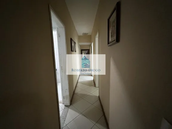 Imagem Apartamento à venda em Niterói-RJ, Icaraí: 3 quartos, 1 suíte, 1 sala, 2 banheiros, garagem e 98m² de área. Imperdível!