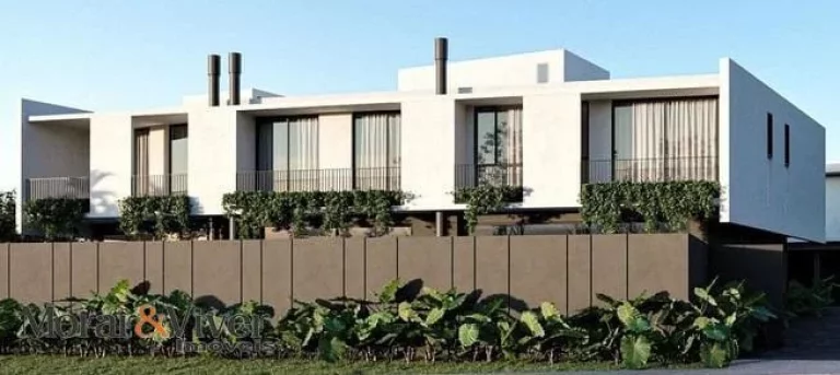 Imagem Casa para Venda em Curitiba, Vista Alegre, 3 dormitórios, 3 suítes, 4 banheiros, 2 vagas