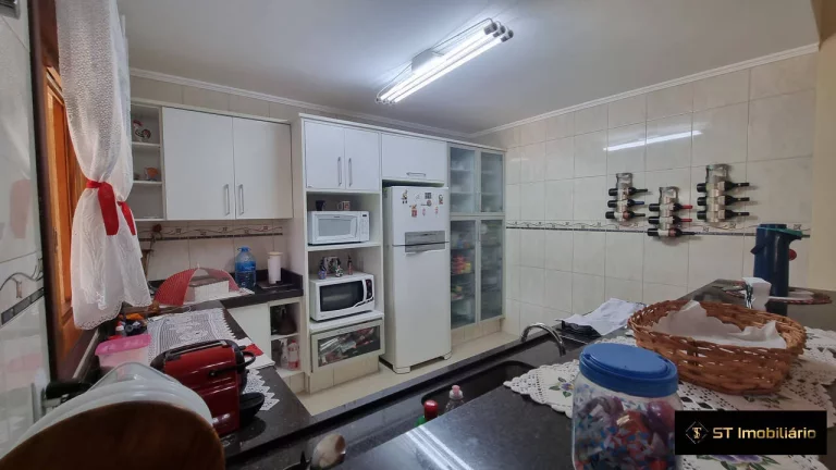 Imagem Sítio de Alto Padrão à venda em Atibaia/SP - 40.000m² por R$2.600.000!