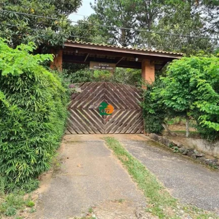 Imagem Chácara para Venda em São Roque, Centro (canguera), 3 dormitórios, 2 suítes, 1 banheiro
