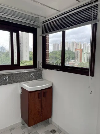 Imagem Apartamento tipo loft com terraço e 2 vagas no Morumbi
