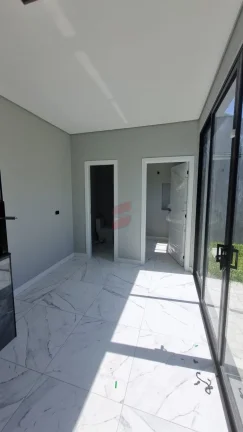Imagem CASA com 3 dormitórios à venda por R$ 615.000,00 no bairro Alto Tarumã - PINHAIS / PR