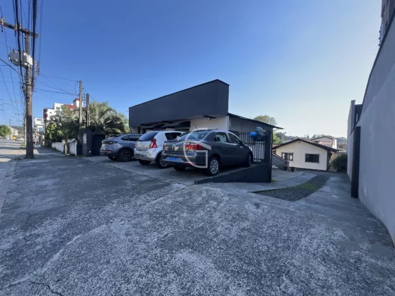 Imagem CASA COMERCIAL/RESIDENCIAL em JOINVILLE - SC, SAGUAÇU