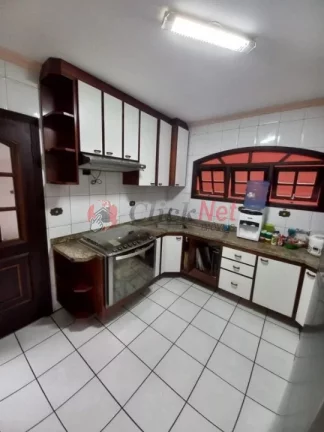 Imagem More a 300 metro da Robert Kennedy no bairro Assunção em sobrado com 3 dormitórios