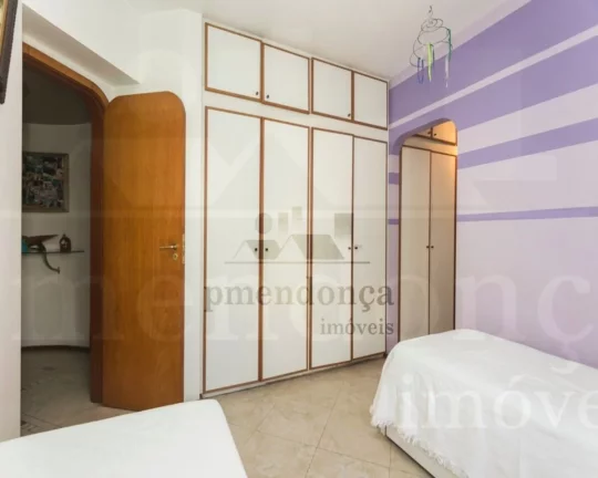 Imagem Apartamento amplo, rico em armários, com living para 2 ambientes com terraço, lavabo, 3 suítes, b...