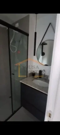 Imagem Apartamento com 25m², dispõe de 1 dormitório, 1 banheiro, sacada, cozinha integrada, mobiliado. 
...