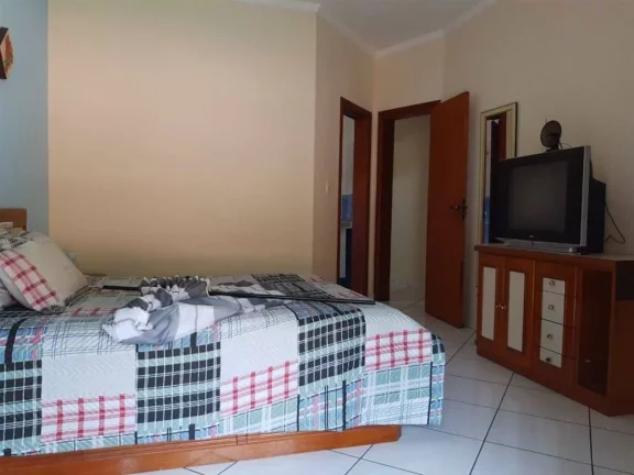 Imagem Casa com 6 dormitórios à venda, 327 m² por R$ 1.800.000,00 - Canto do Forte - Praia Grande/SP
