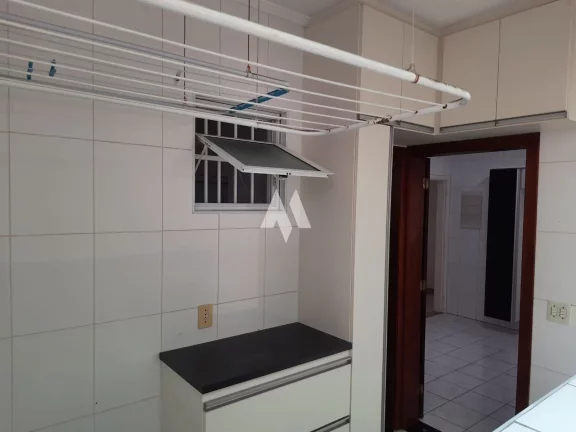 Imagem Casa à venda com 3 dormitórios, planejados e churrasqueira no bairro Vila Valença de São Vicente/SP