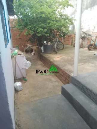 Imagem Casa para Venda em Limeira, Jardim Residencial Antonio Simonetti II, 3 dormitórios, 2 banheiros, 4 vagas