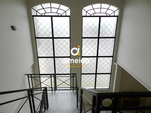 Imagem Casa 5 dormitórios à venda Patronato Santa Maria/RS