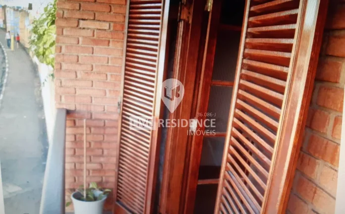 Imagem Casa Residencial e Comercial à Venda na Região Central de Itatiba/SP
