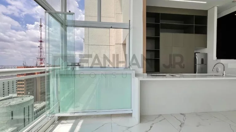 Imagem Apartamento de Luxo à Venda em Cerqueira César - 1 quarto, 1 suíte, 3 salas e 2 vagas de garagem - São Paulo-SP - 120m².
