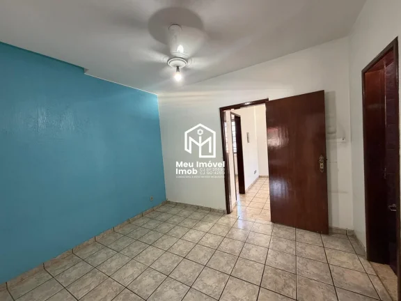 Imagem Casa em Candangolândia 4 Quartos, 1 Suíte, 245M² - Brasília