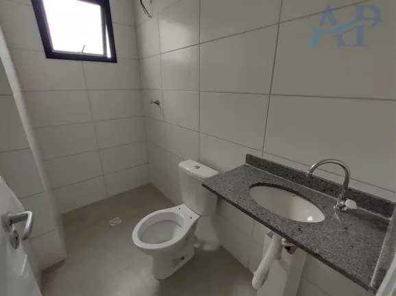 Imagem Apartamento com 2 Dormitórios na Vila Guilhermina em Praia Grande