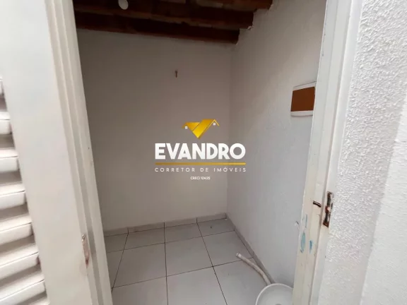 Imagem Casa em Condomínio para Venda em Cuiabá / MT no bairro Jardim Imperial