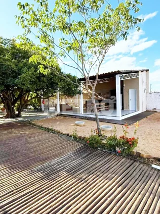 Imagem Chácara à venda na Estrada do Rodeadouro, 3 quartos, Gourmet, Piscina, Petrolina