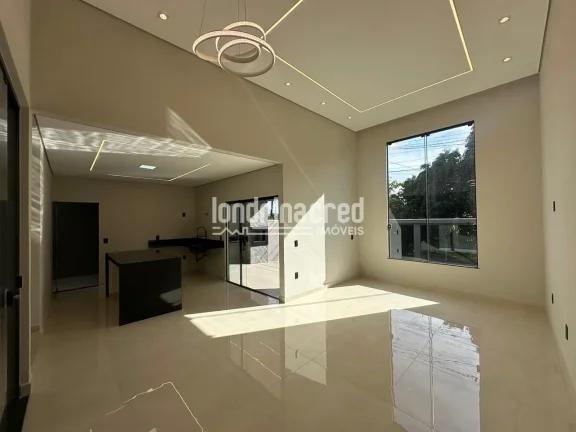 Imagem Excelente casa na Zona Sul de Londrina com 3 dormitórios, suíte, porcelanato, área gourmet com churrasqueira e duas vagas de garagem