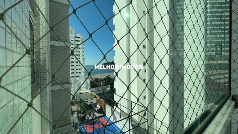 Imagem Apartamento Semi Mobiliado com 04 dormitórios, localizado na Barra Sul de Balneário Camboriú.