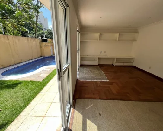 Imagem MAISON - CONDOMINIO FECHADO SOBRADO COM 4 SUITES PORTARIA 24 HORAS - PISCINA