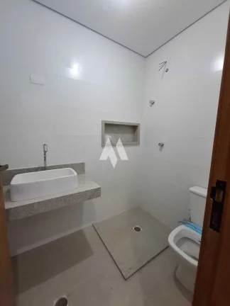 Imagem Casa à venda no bairro Encruzilhada - Santos/SP