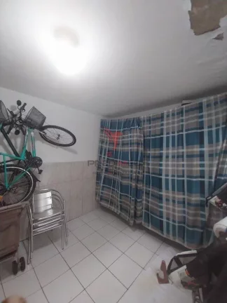 Imagem Casa em Aparecida, com 3 Quartos e garagem para 2 Quartos. Guaratinguetá